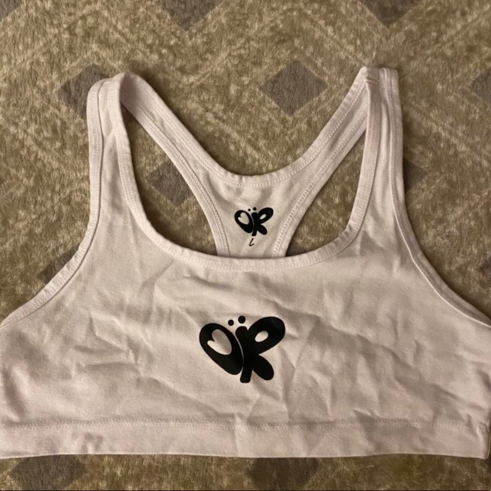 Olivia Rodrigo SOUR sports bra